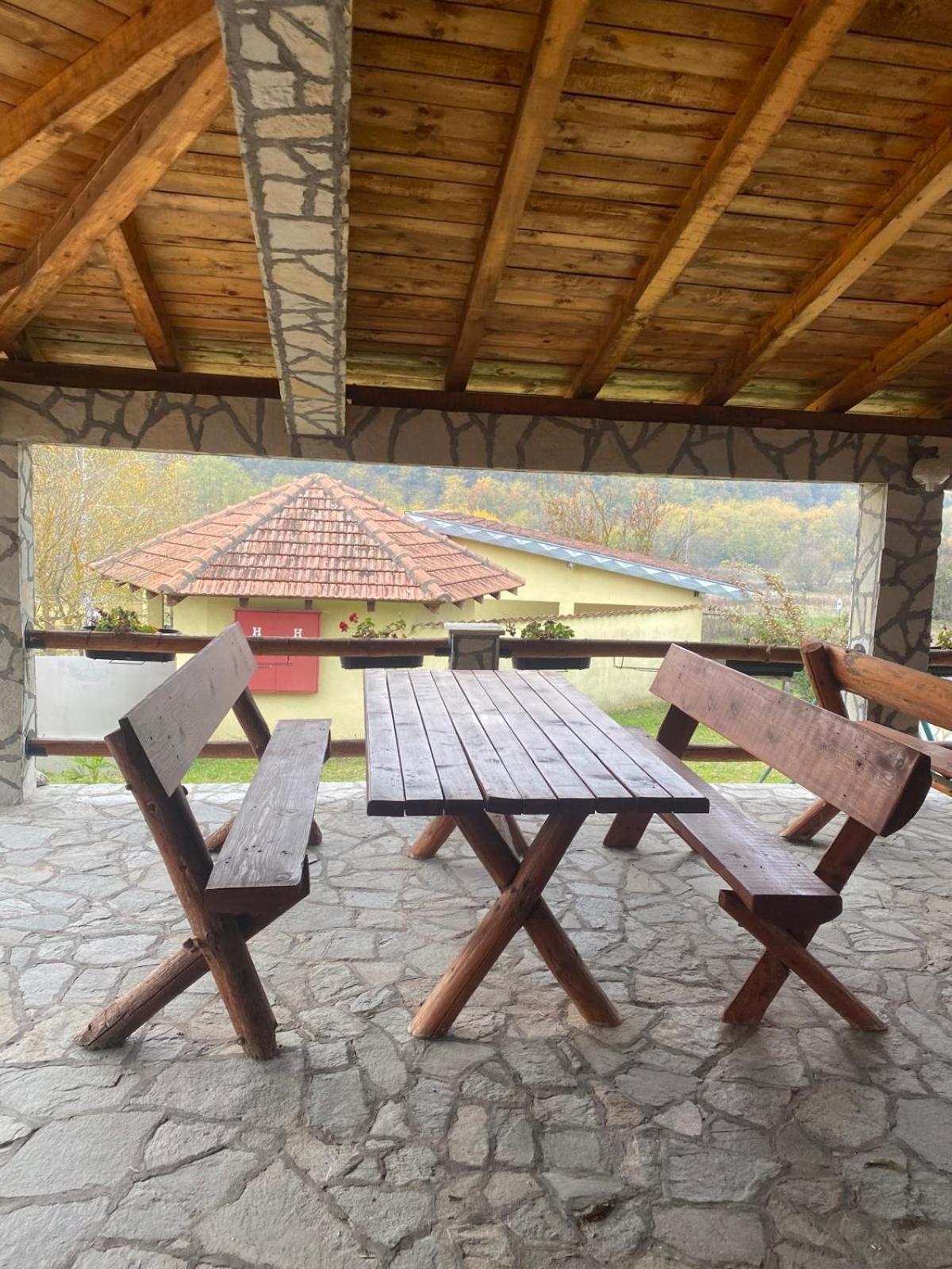 Forest Camp Despotovac Buitenkant foto