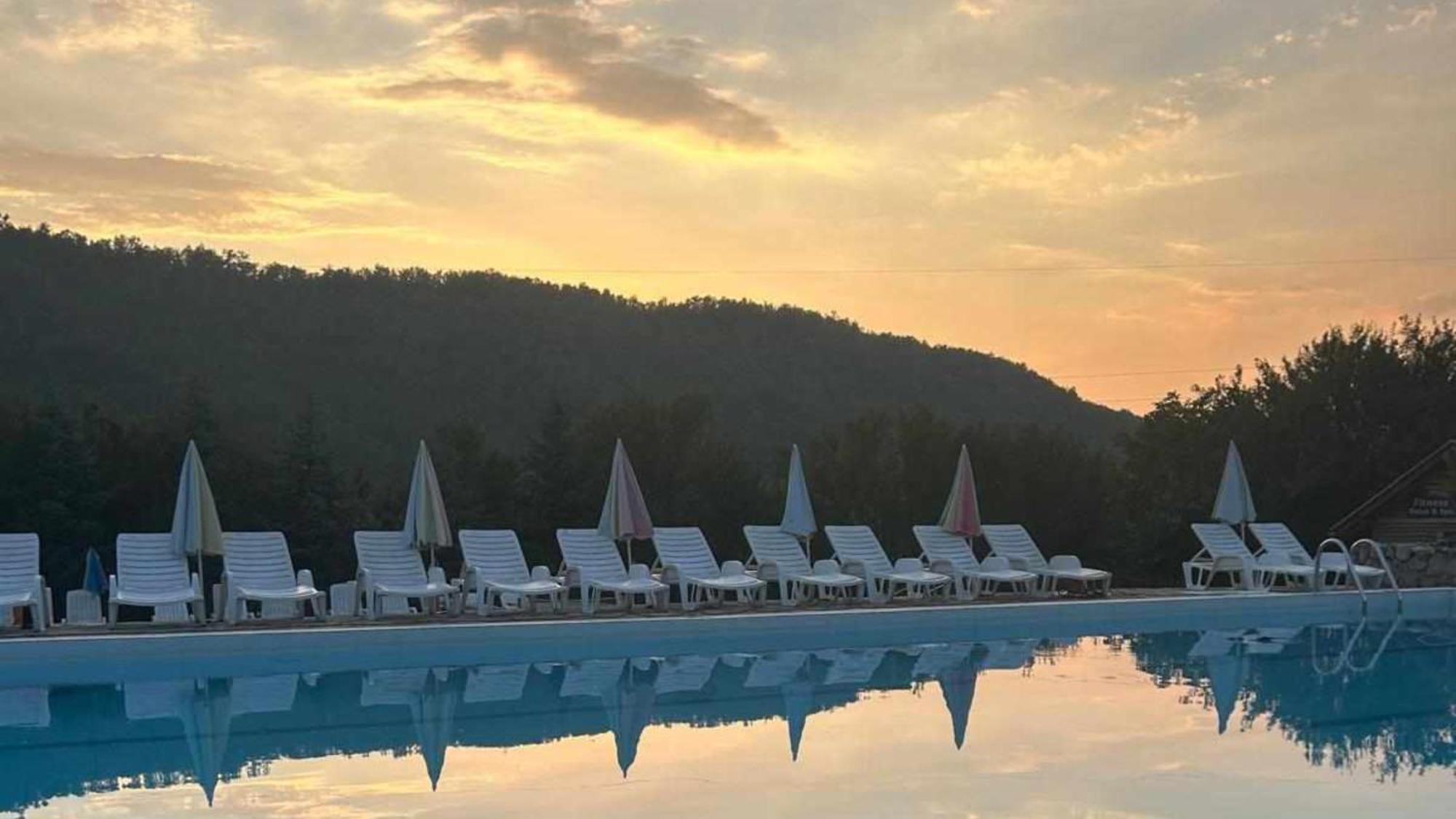Forest Camp Despotovac Buitenkant foto